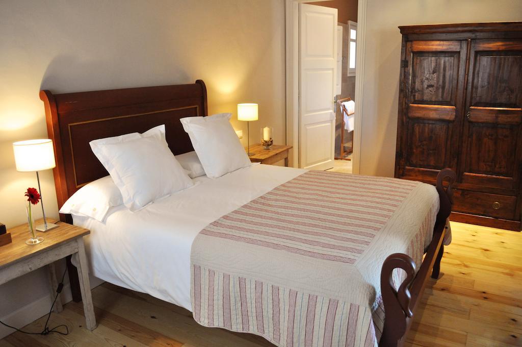 Lhort De Sant Cebria Bed and Breakfast Torroella de Fluviá Δωμάτιο φωτογραφία